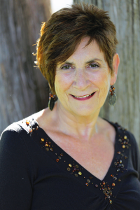 GloriaEngland400x600